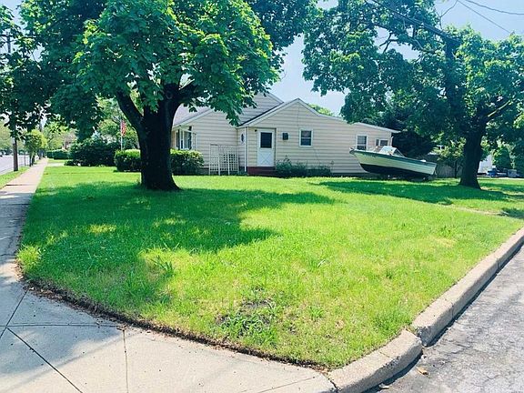 5th image of 1744 Jerusalem Ave #A