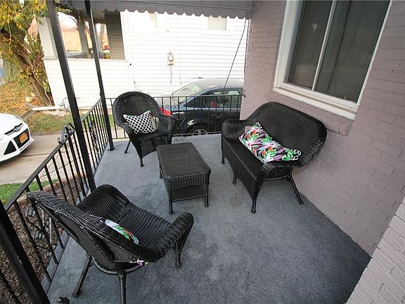 3rd image of 38 Tillotson Pl