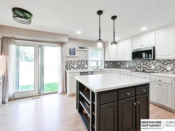 5th image of 1506 N 123rd St