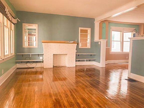 5th image of 214 Berkshire Ave