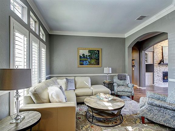 4th image of 4573 Lancelot Dr