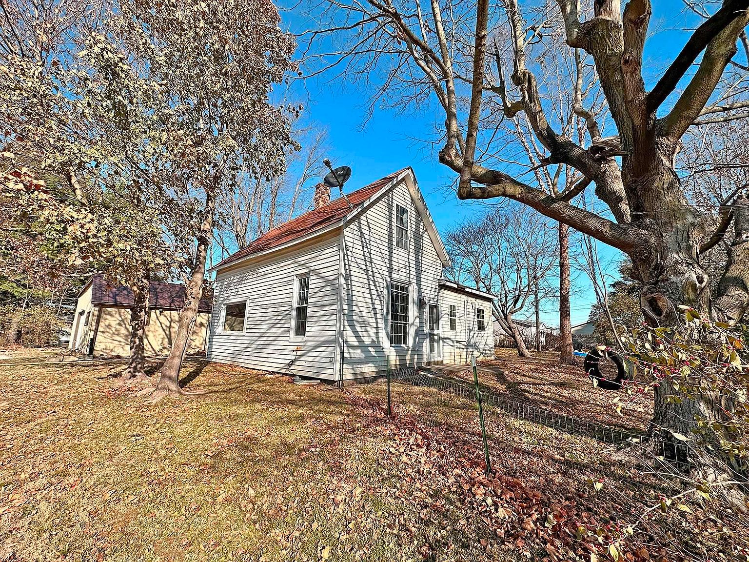 403 N Indiana St, Colfax, IN 46035 Zillow