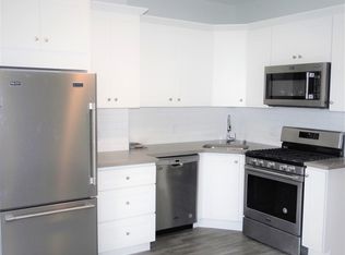 194 Maverick St #2, Boston, MA 02128
