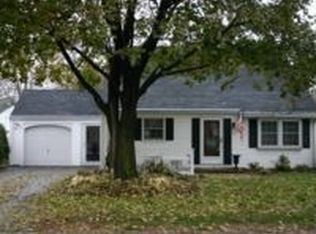 37 Rockwell Ave, Plainville, CT 06062