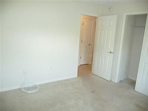 5th image of 924 La Costa Cir Unit 6