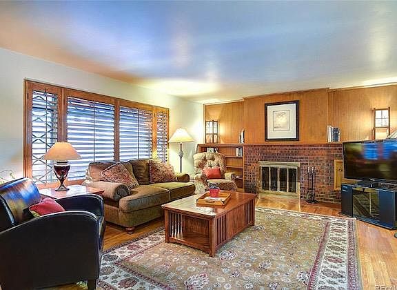 3rd image of 3010 S University Blvd