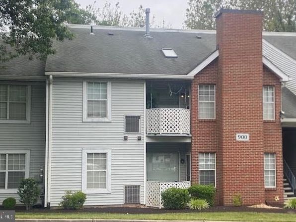 901 Diamond Dr