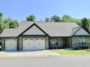 177 Colfax Dr, Boiling Springs, SC 29316