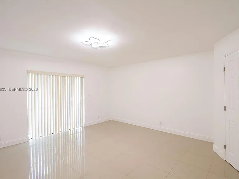 5215 SW 40th Ave #48 — Photo 12