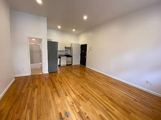 Rented by Spire Group | media 7