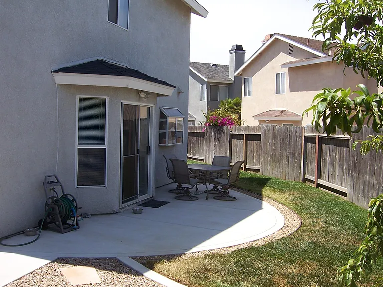 1333 Sherry Pl — Photo 6