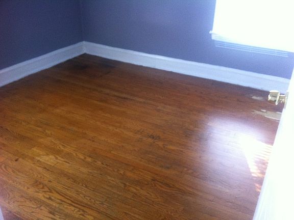 3rd image of 516-518 Kenwood St #516