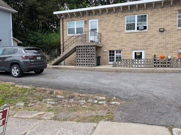207 Walnut St #207A