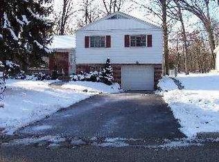 4743 Vogel Dr, Toledo, OH 43613