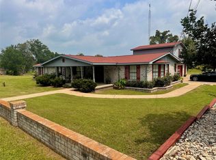 201 Kennard St, Buffalo, TX 75831