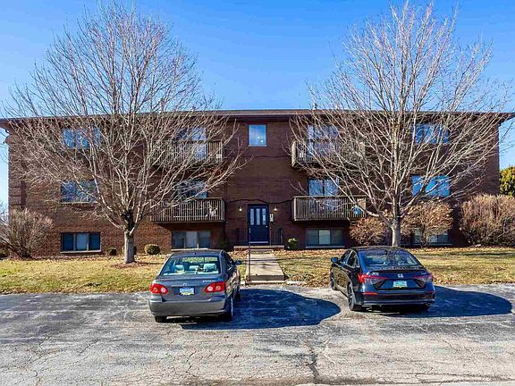 5th image of 4195 Fairview Dr APT 4