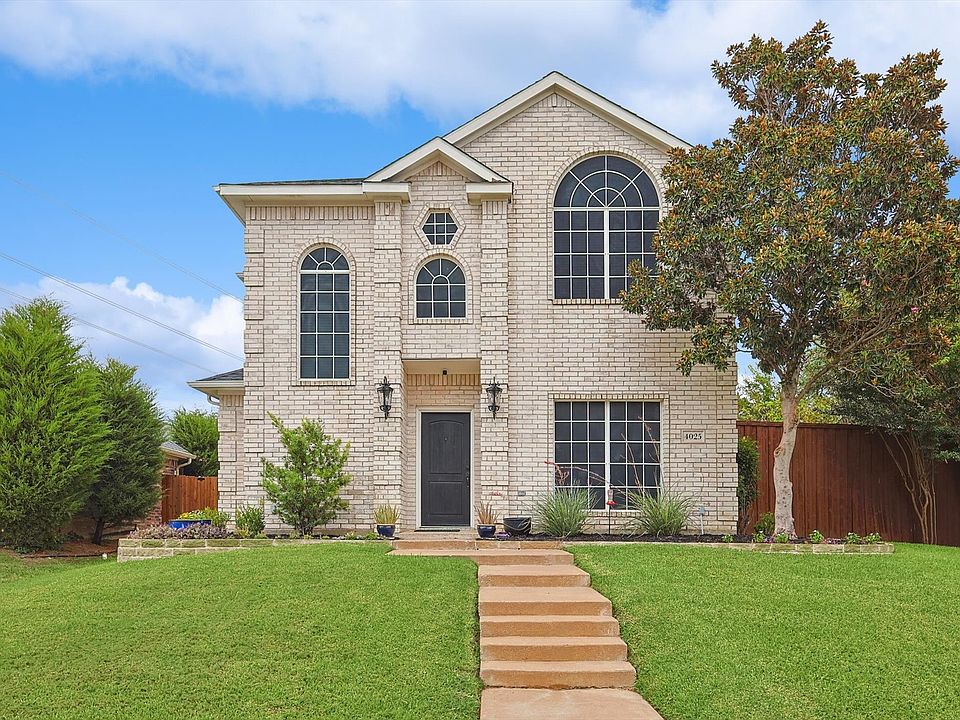 1st image of 4025 Brazos Dr