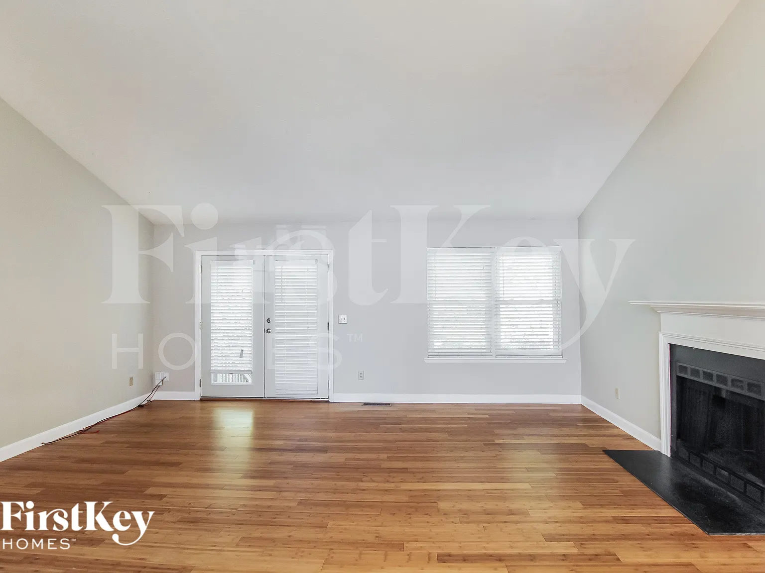 4 bed, 3.0 bath, 1838 sqft, $2,365 — Photo 3