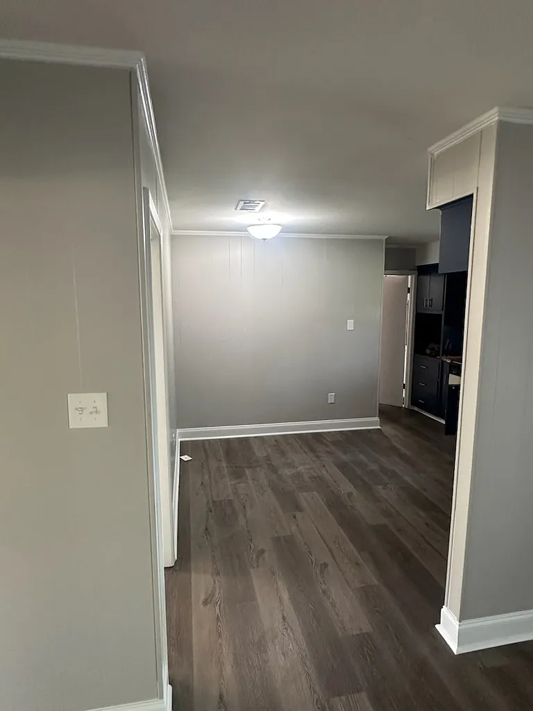3 bed, 1820 sqft, $1,825 — Photo 2
