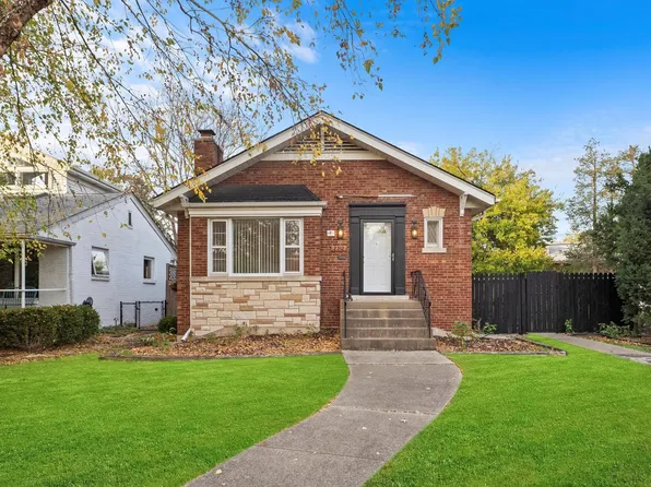 2312 W 107th St, Chicago, IL 60643