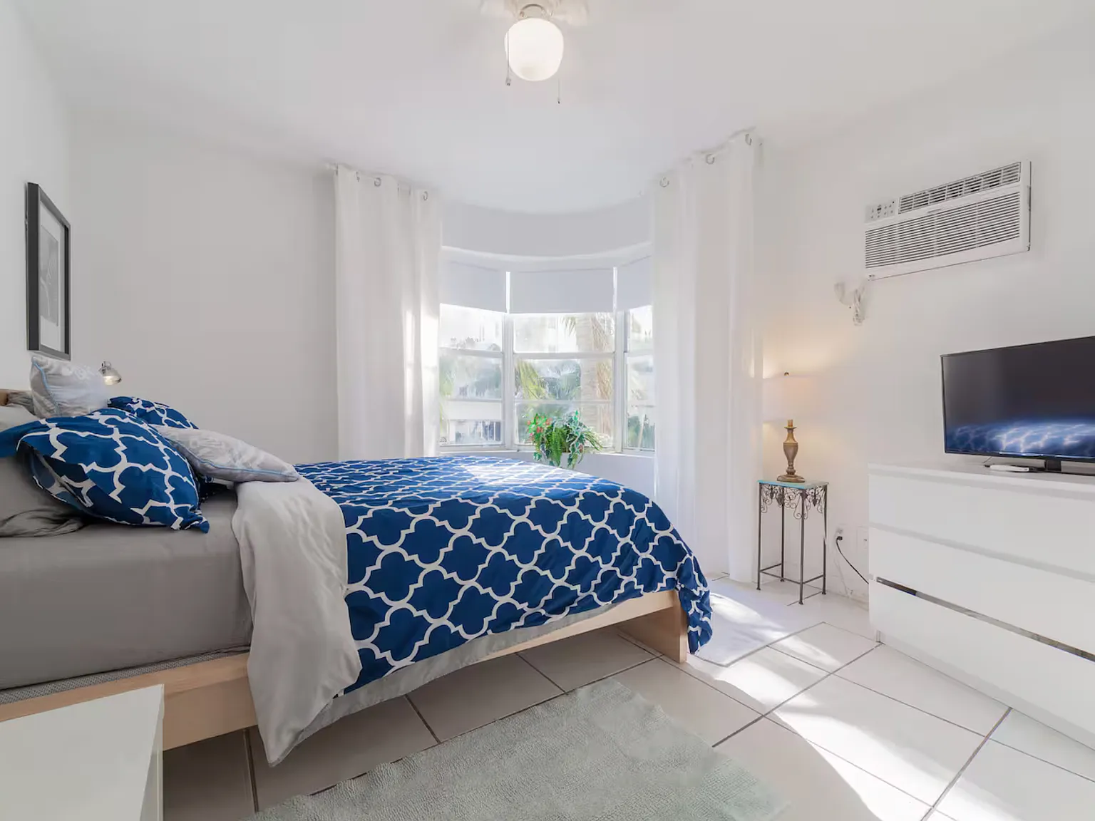 1 bed, 457 sqft, $2,250 — Photo 3