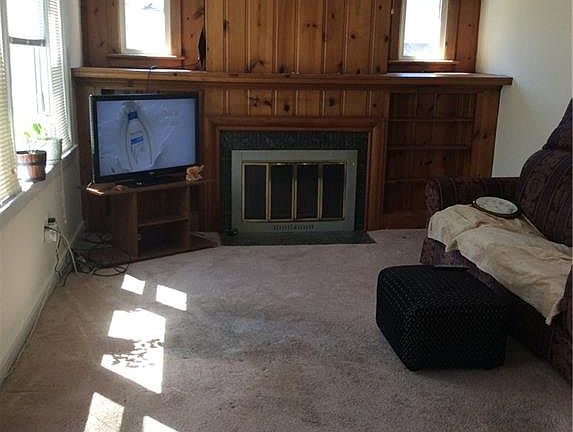 3rd image of 2824 Oakland Ave