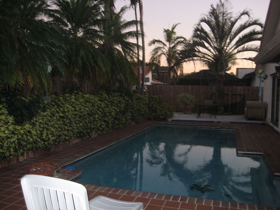 2nd image of 10931 SW 139th Ave