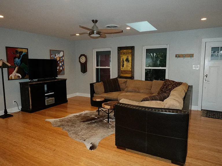 1517 Weyford Dr — Photo 4