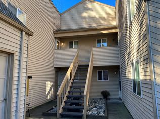 6306-6330 SW Valley Cir #6320, Beaverton, OR 97008