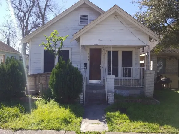 716 E 32nd 1/2 St, Houston, TX 77022