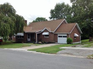 233 E South St, Hillsboro, OH 45133