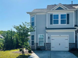 726 Little Bluestem Dr, Lake Wylie, SC 29710