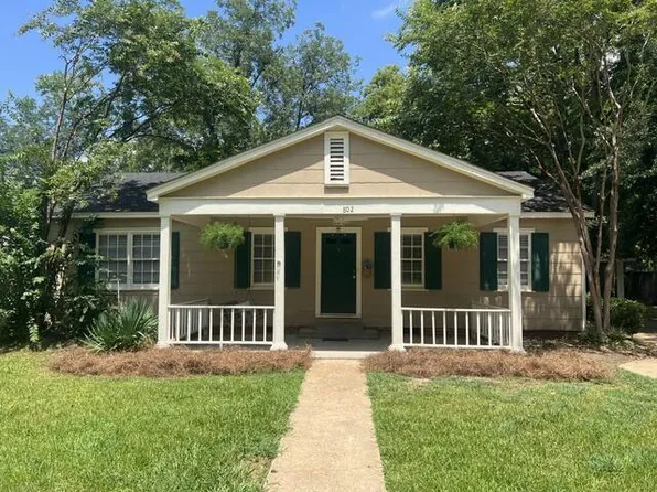 802 College St, Cleveland, MS 38732