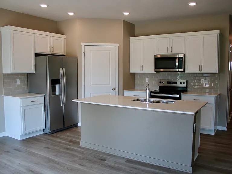 25070 Eagle Vista Dr — Photo 4