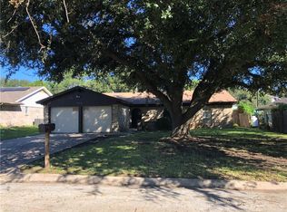 1713 Edge Hill Rd, Benbrook, TX 76126