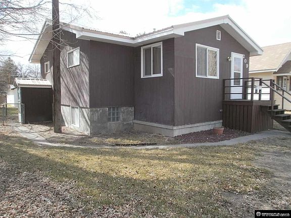 2nd image of 209 1st Ave S