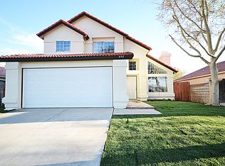 848 E Avenue J11, Lancaster, CA 93535