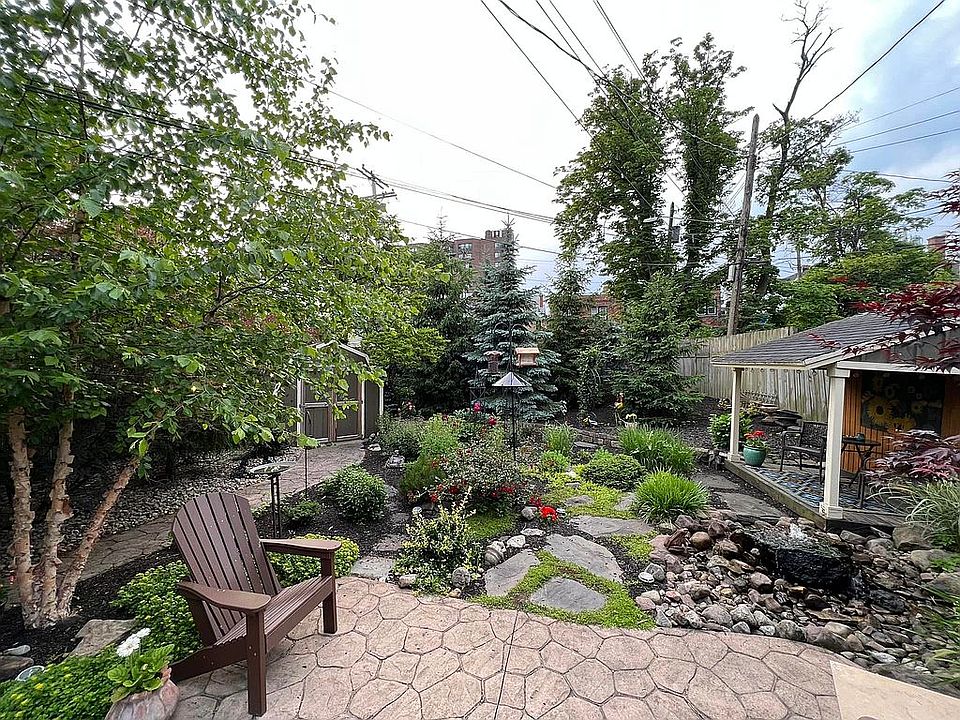 1st image of 211 Ashland Ave