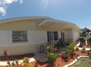 974 Sunrise Dr, Tarpon Springs, FL 34689
