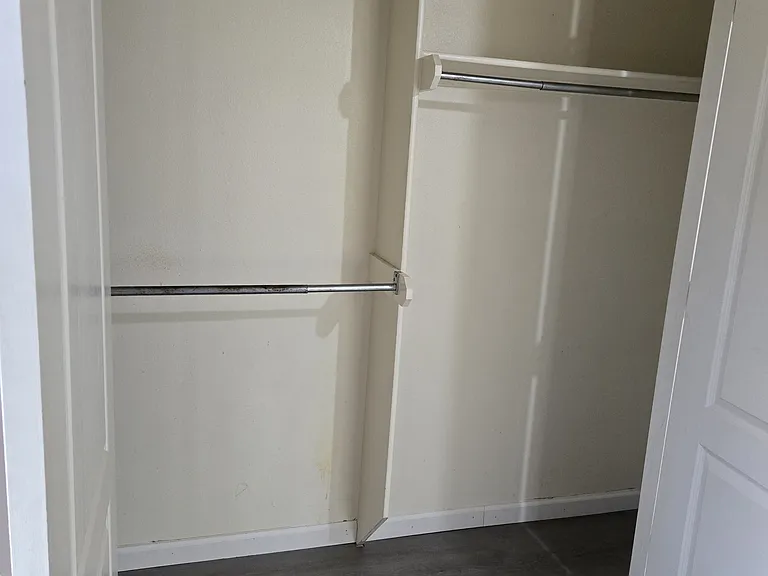 115 Valentina Dr — Photo 8