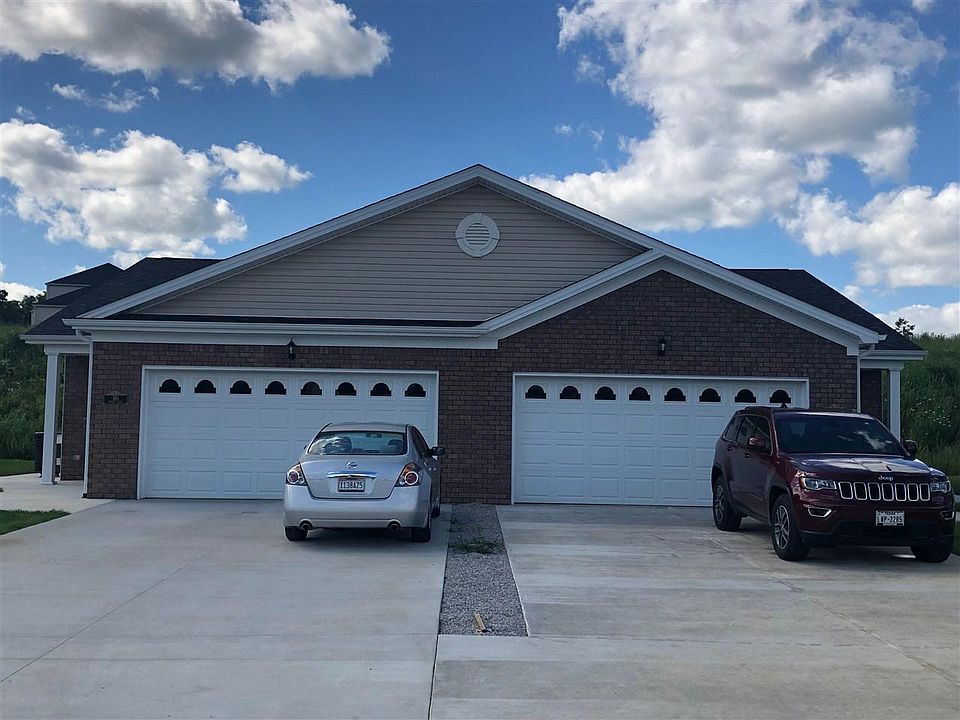 1st image of 165 Shirley Blvd #163