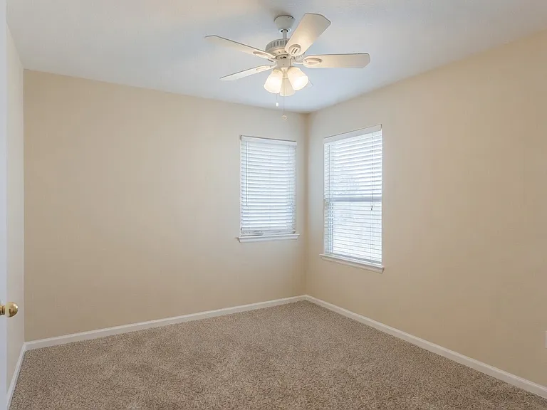 15555 E 40th Ave #74 — Photo 27