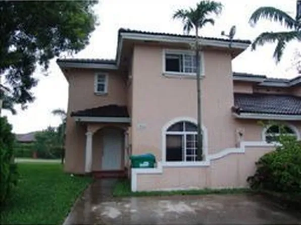 3866 SW 153rd Pl, Miami, FL 33185