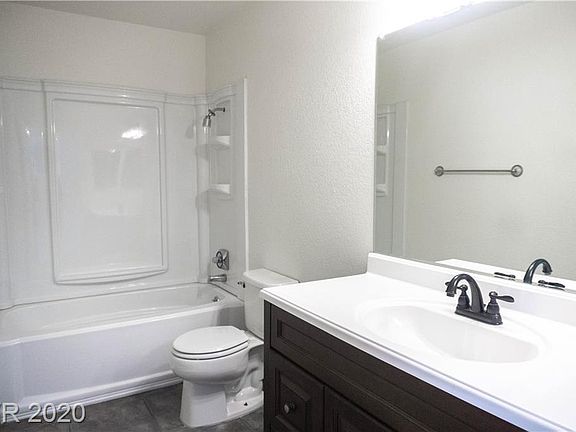 4th image of 9421 Deer Lodge Ln