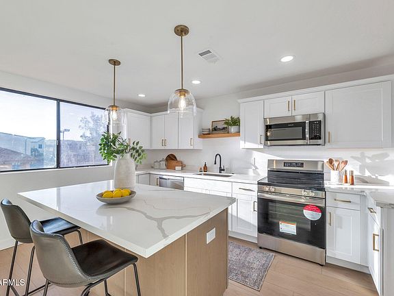 3rd image of 18811 N 19TH Avenue #2025
