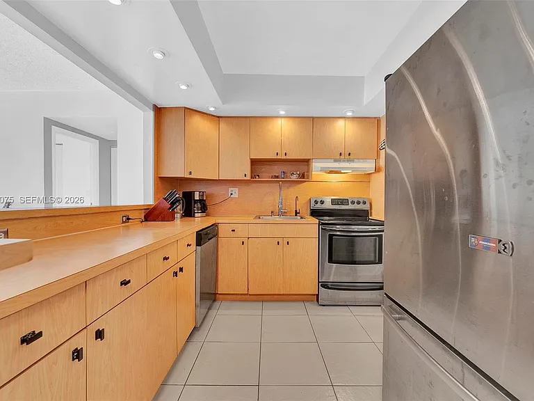 600 Three Islands Blvd #1615 — Photo 9