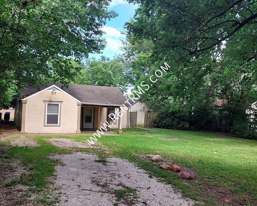 1st image of 816 SW Cambridge Ave