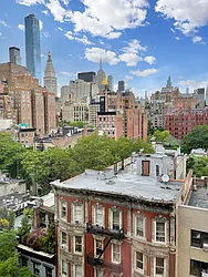 Rented by R New York