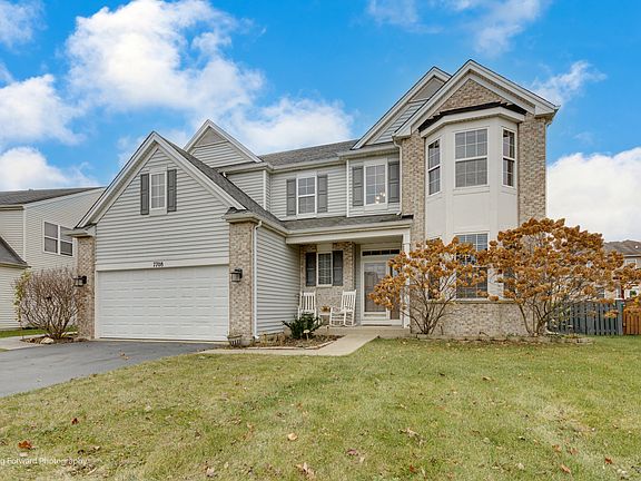 2nd image of 7708 Oleander Dr