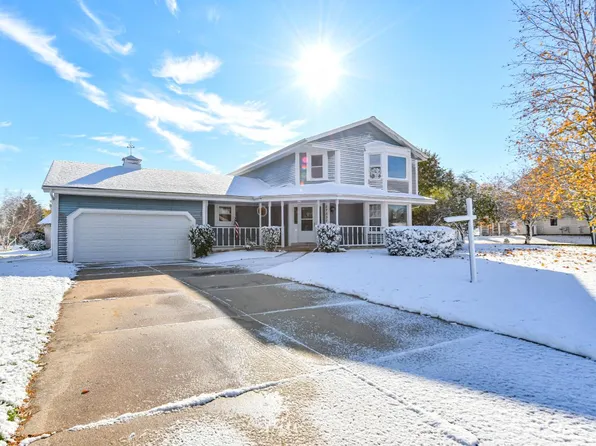 27337 Foxhaven DRIVE, Waterford, WI 53185